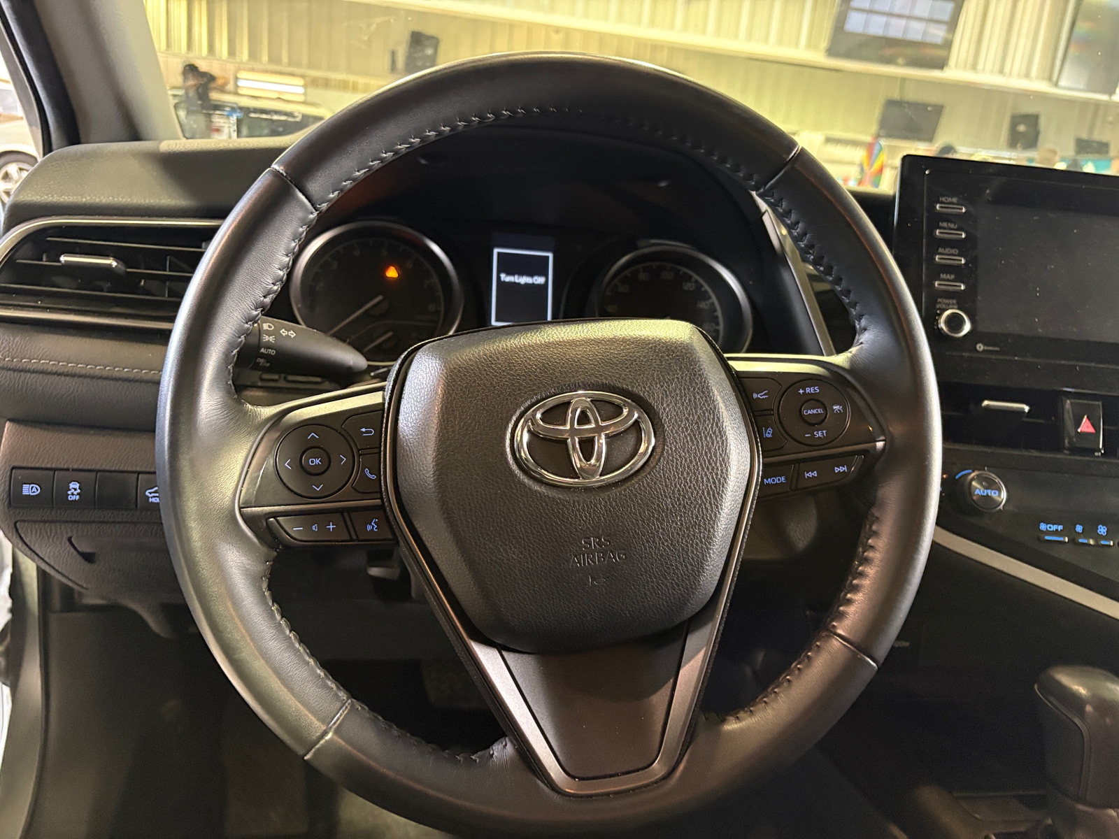 Thumbnail: 2023 Toyota Camry - 4