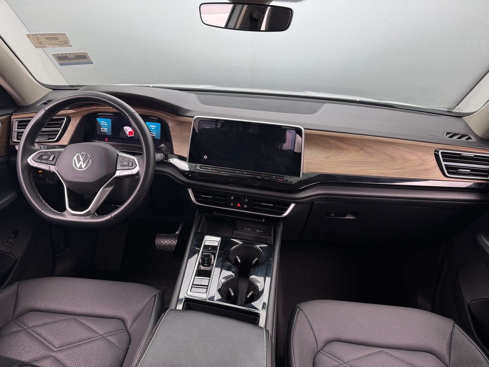 Thumbnail: 2024 Volkswagen Atlas - 2