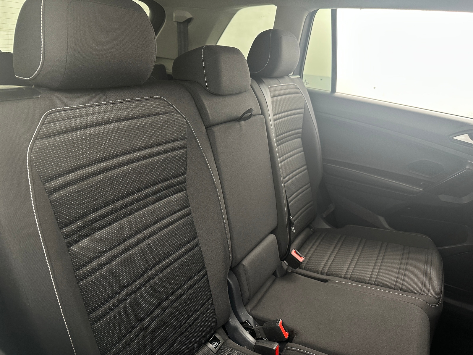 Thumbnail: 2024 Volkswagen Tiguan - 6