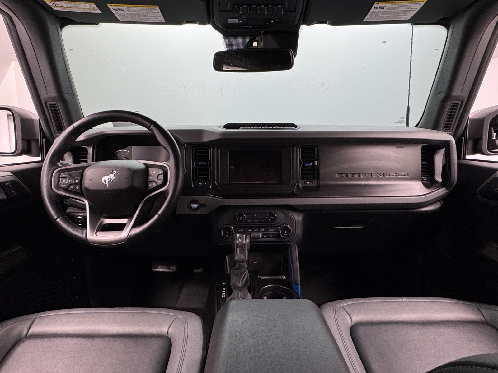 Thumbnail: 2022 Ford Bronco - 3