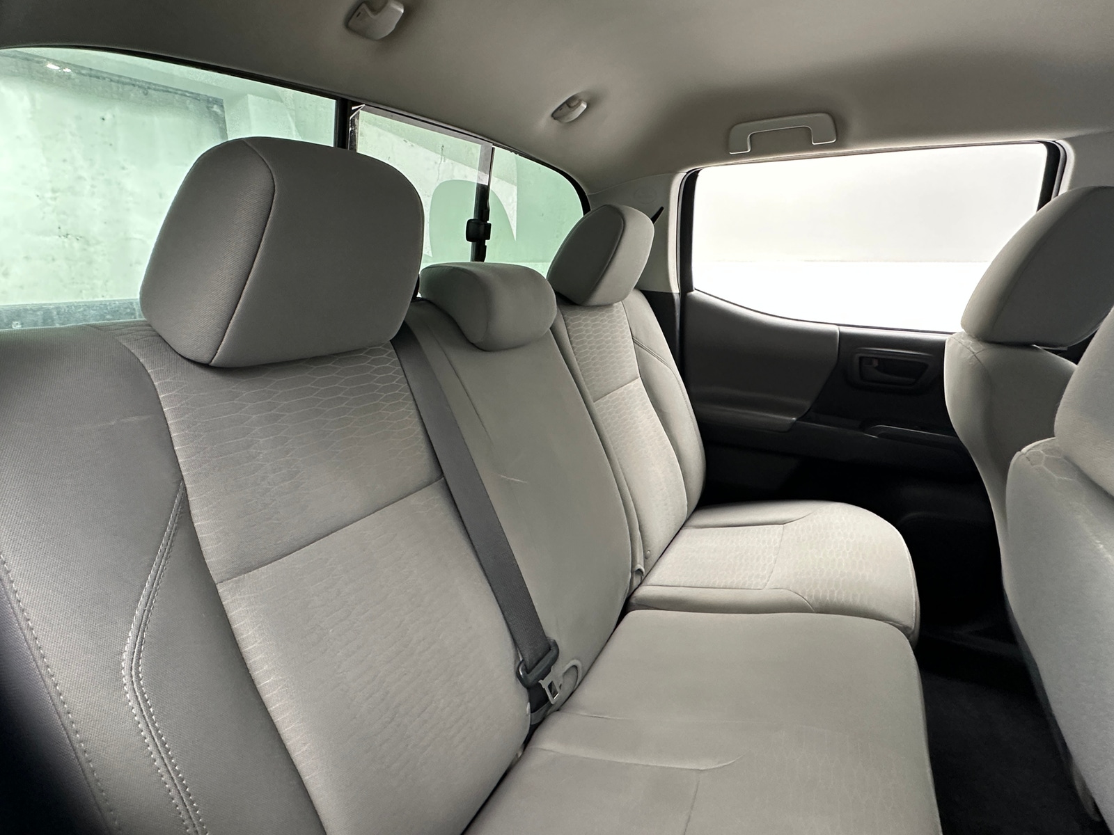 Thumbnail: 2018 Toyota Tacoma - 6