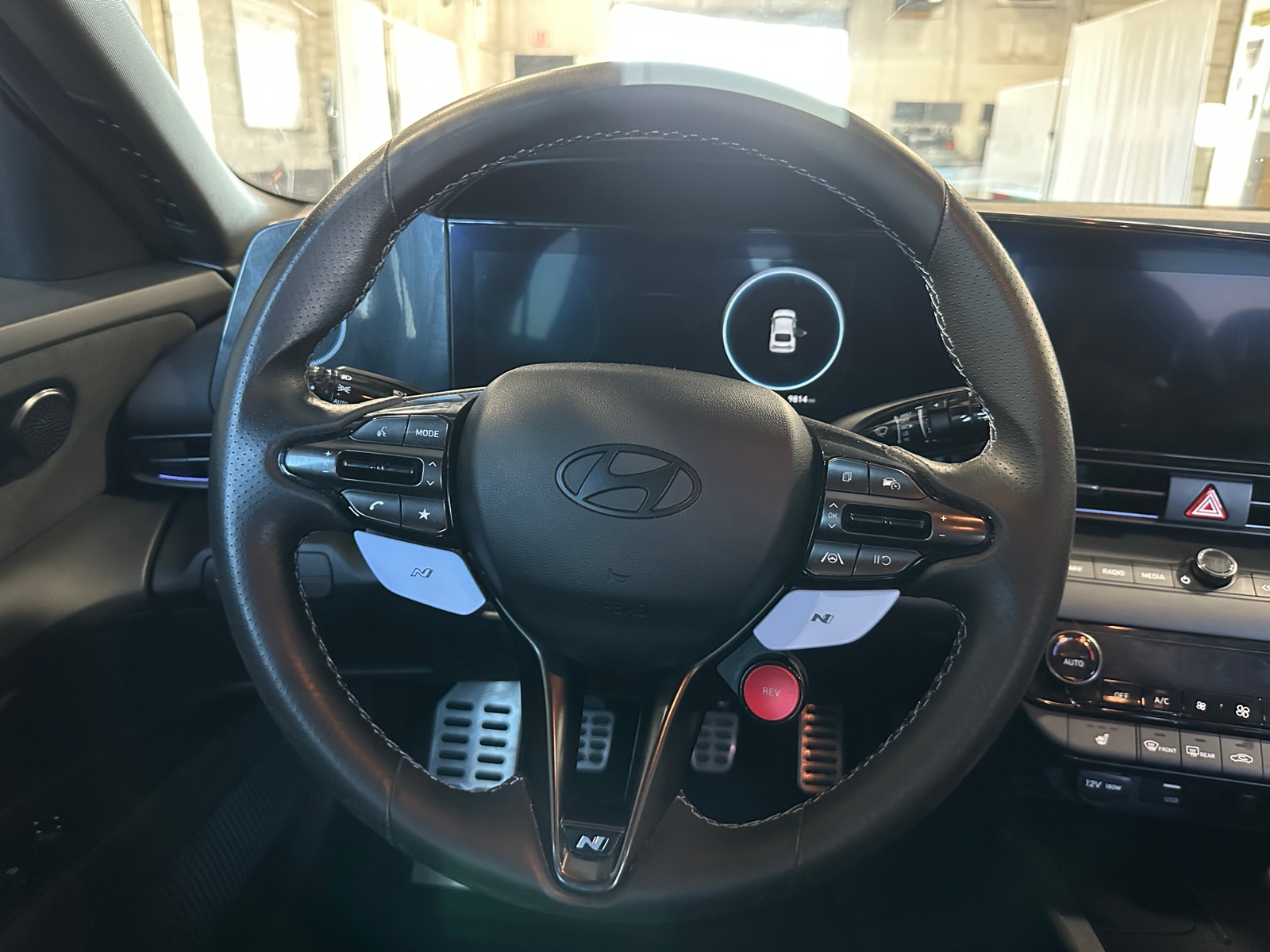 Thumbnail: 2025 Hyundai Elantra - 4