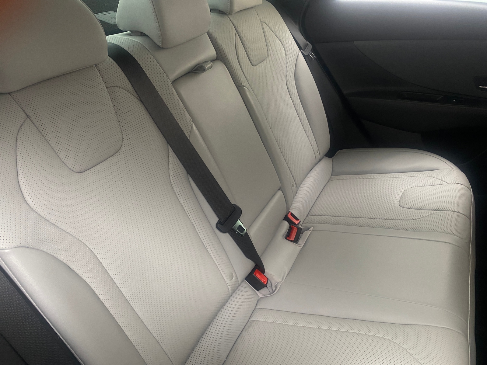 Thumbnail: 2023 Hyundai Elantra - 5