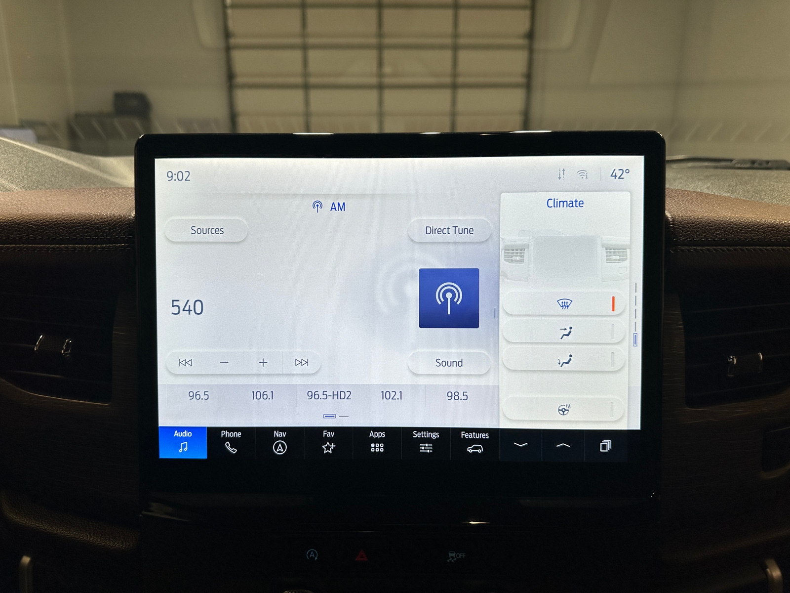 Thumbnail: 2023 Ford Expedition MAX - 3