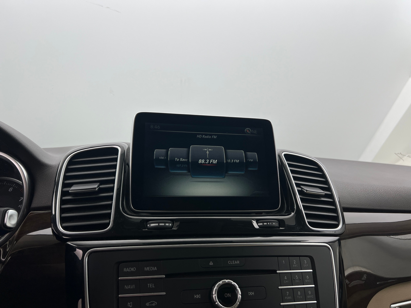 Thumbnail: 2016 Mercedes-Benz GLE - 3