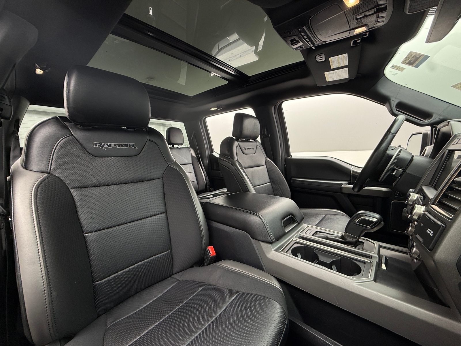 Thumbnail: 2020 Ford Econoline - 2