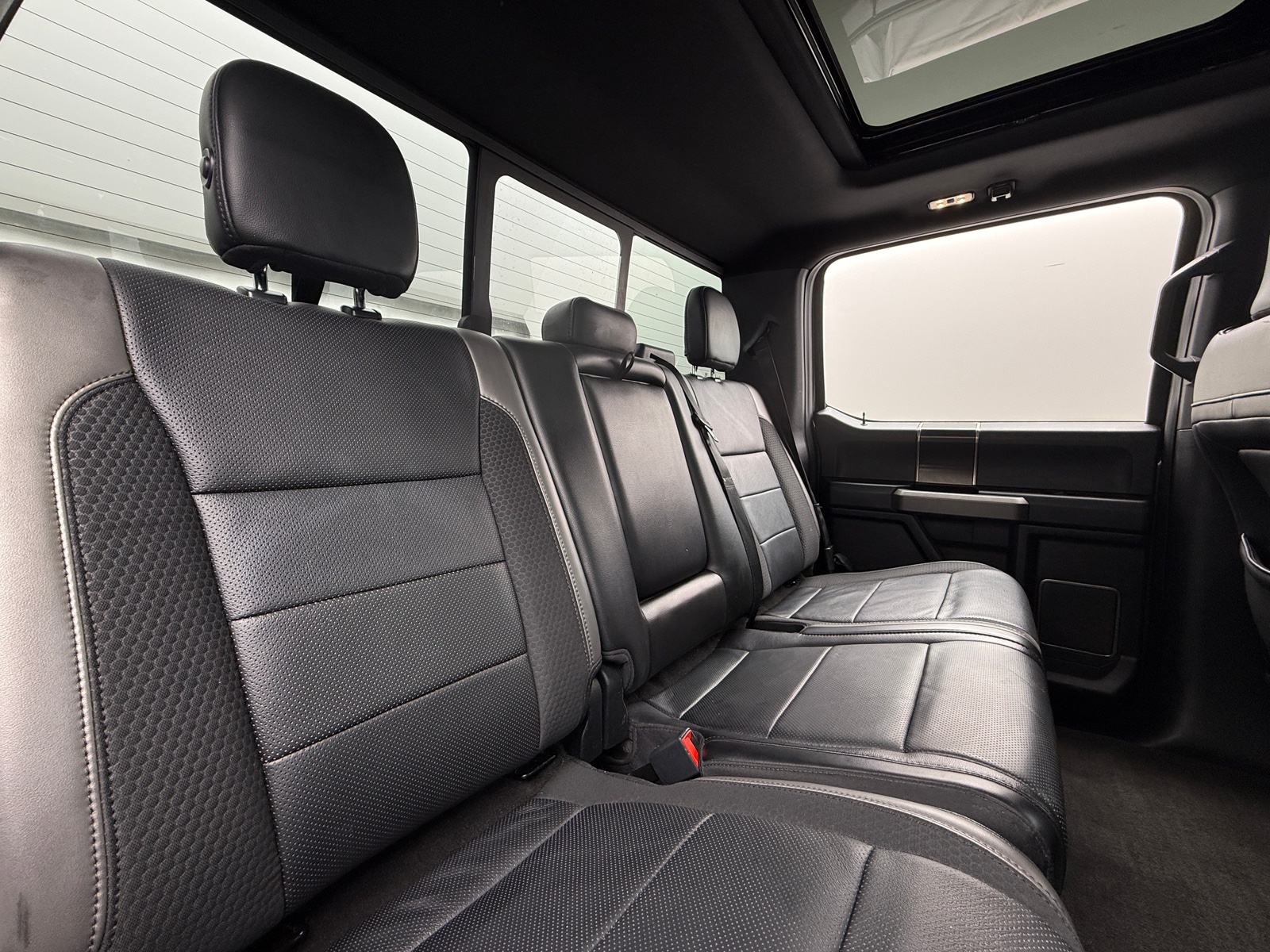 Thumbnail: 2020 Ford Econoline - 6