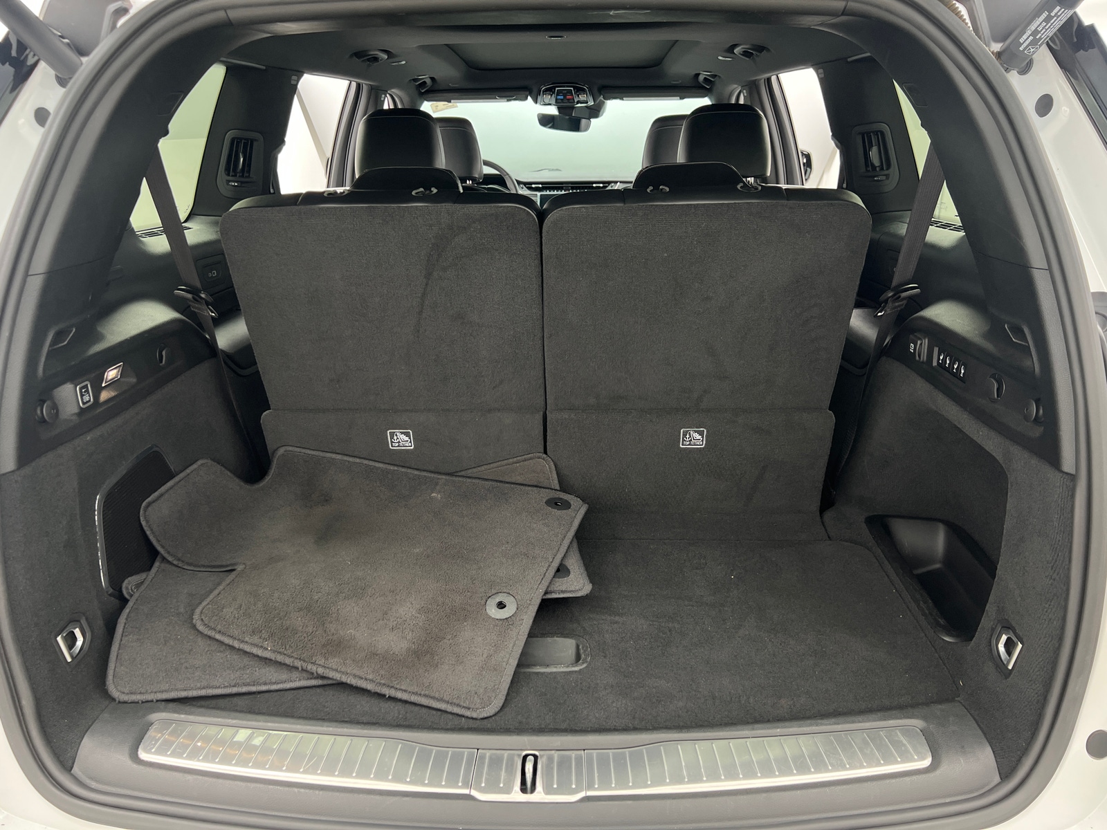 Thumbnail: 2023 Jeep Grand Cherokee L - 6