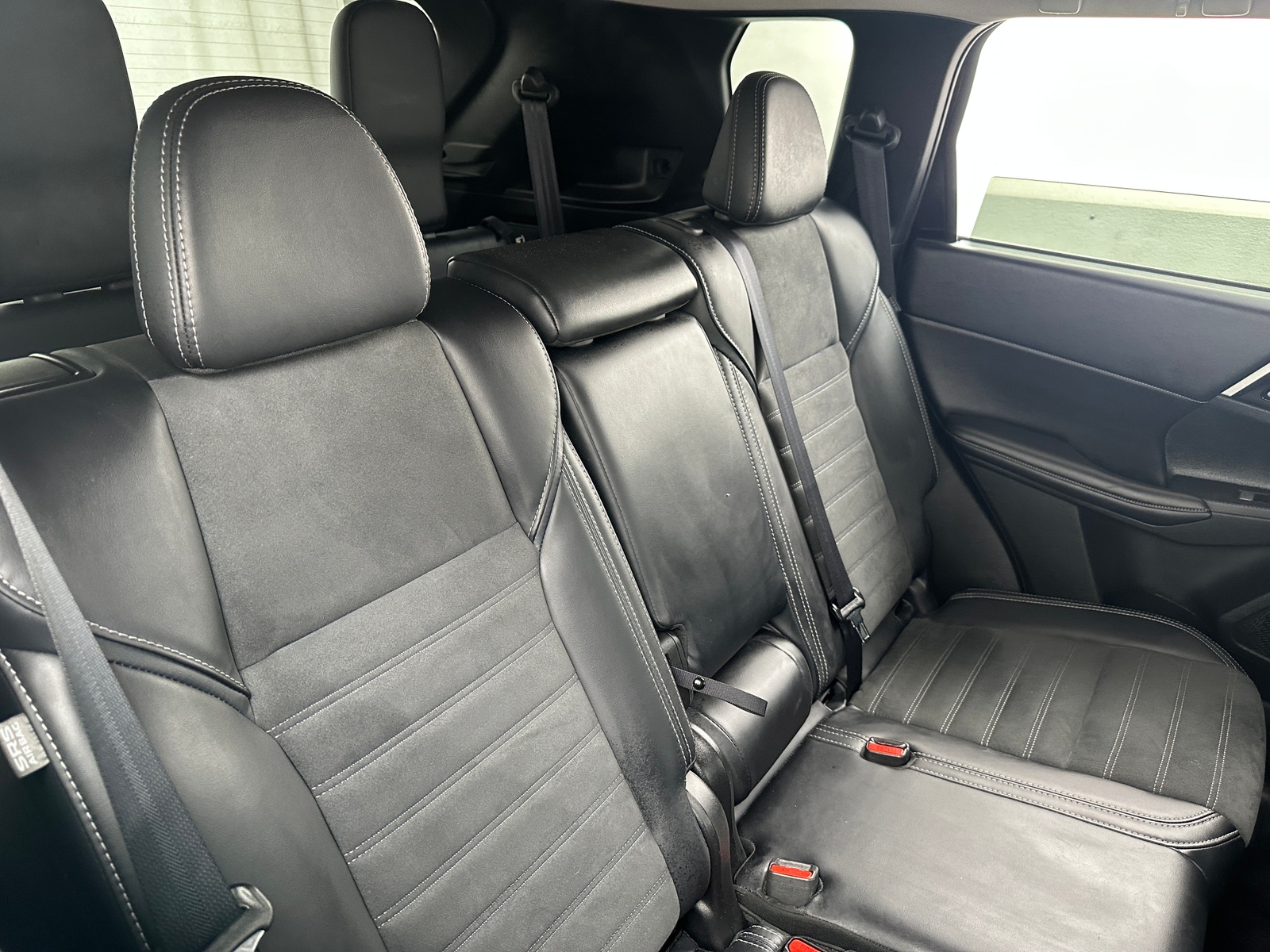 Thumbnail: 2024 Mitsubishi Outlander - 5