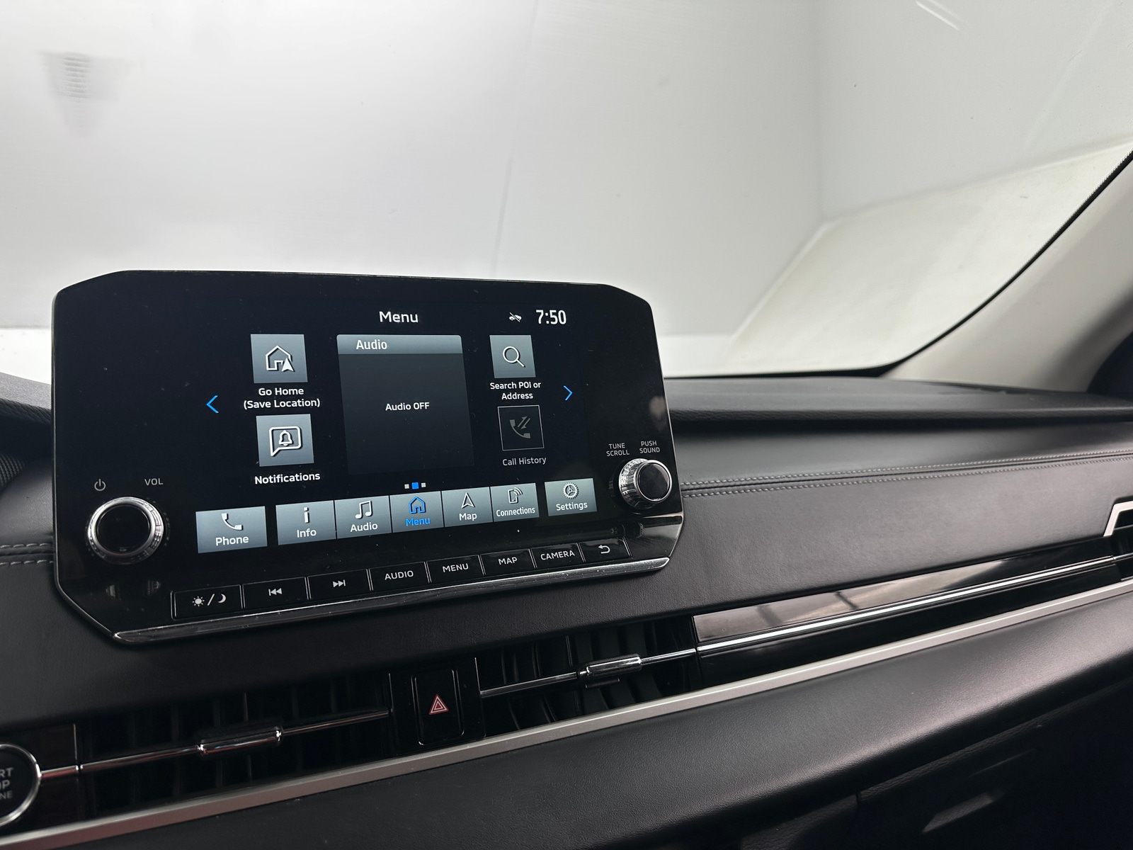 Thumbnail: 2024 Mitsubishi Outlander - 3