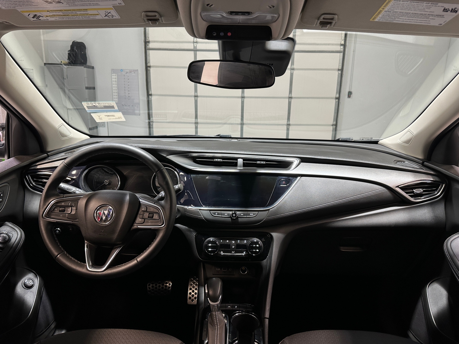 Thumbnail: 2023 Buick Encore GX - 3