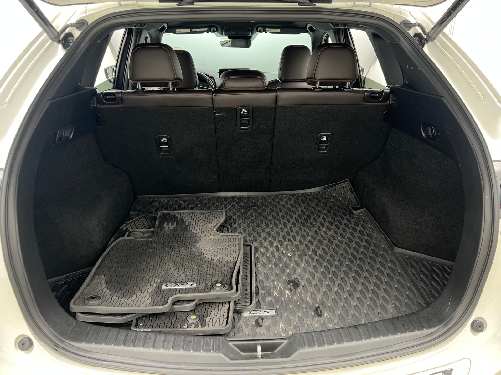 Thumbnail: 2021 Mazda CX-5 - 6