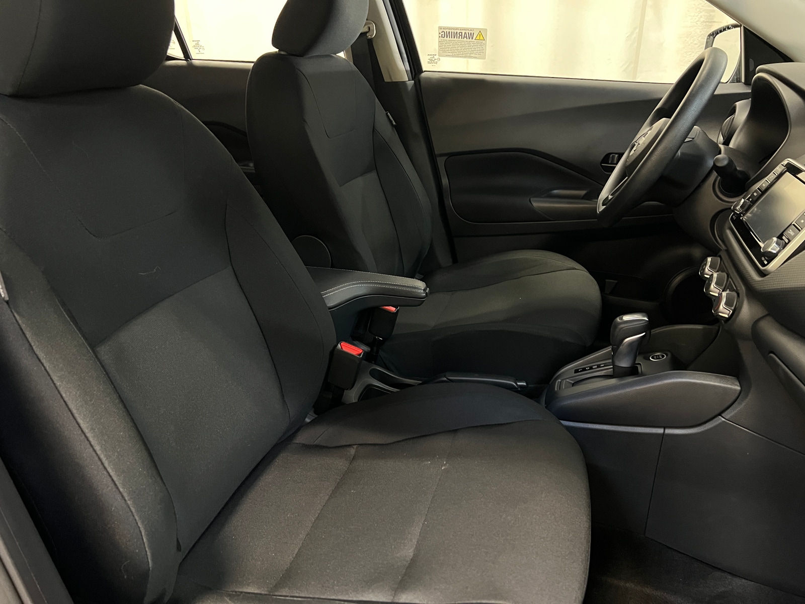 Thumbnail: 2025 Nissan Kicks - 2