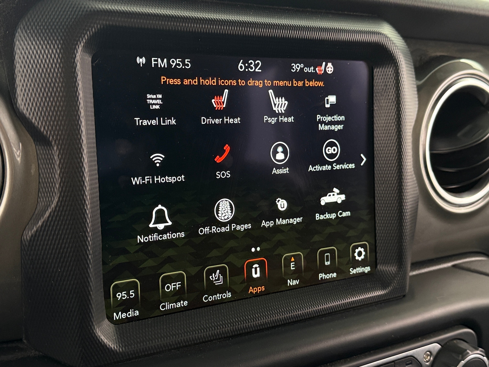 Thumbnail: 2022 Jeep Gladiator - 4