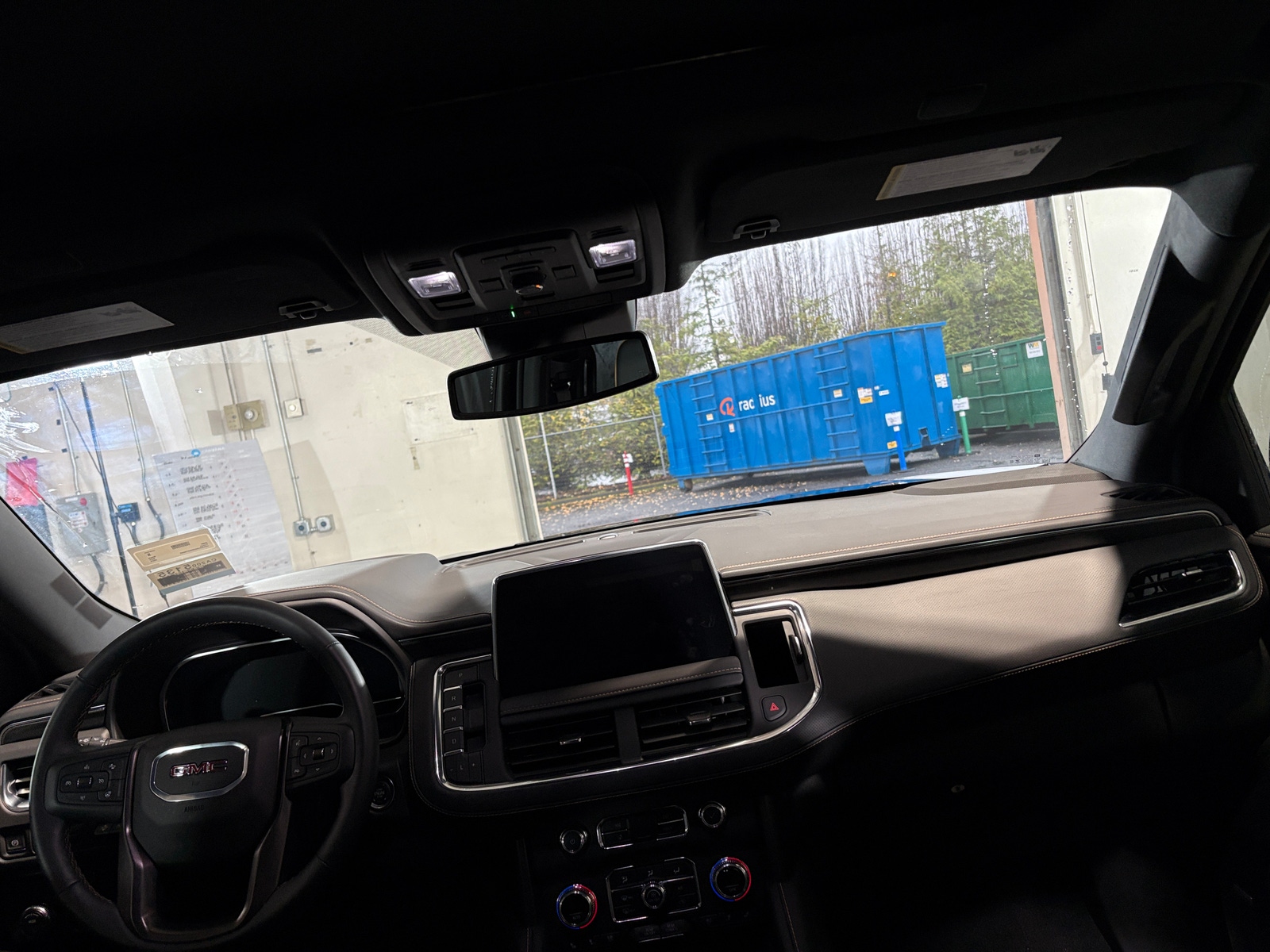 Thumbnail: 2024 GMC Yukon - 2