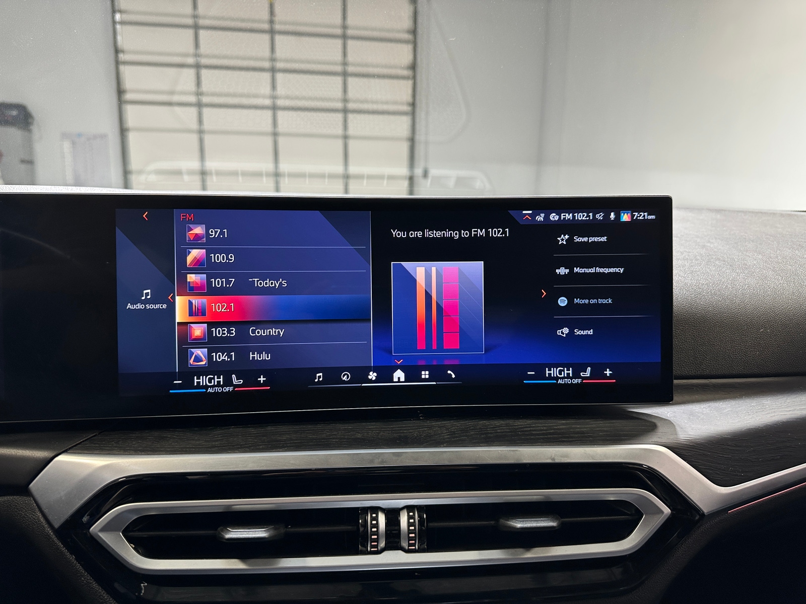 Thumbnail: 2024 BMW i4 - 3