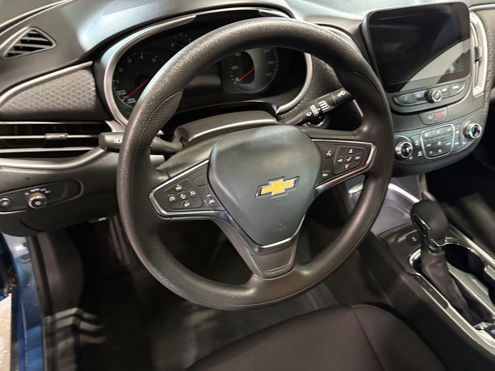 Thumbnail: 2024 Chevrolet Malibu - 5