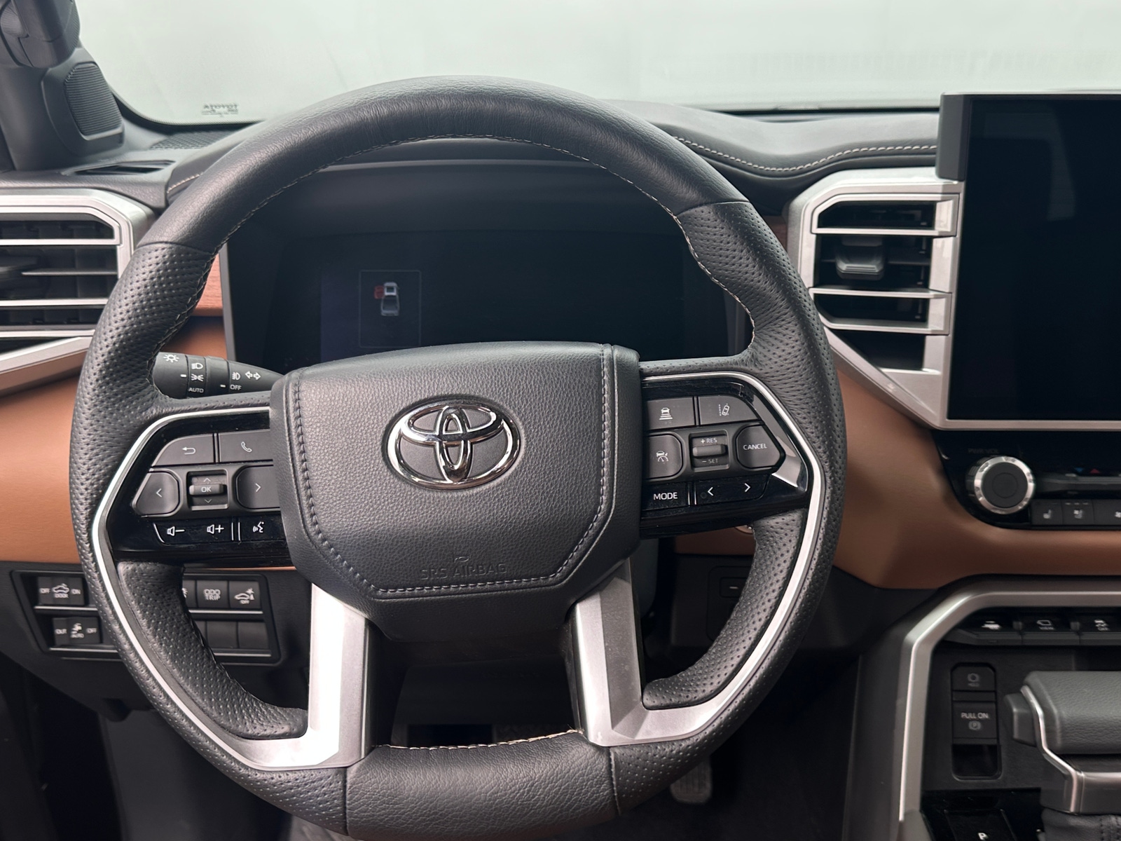 Thumbnail: 2022 Toyota Tundra - 4