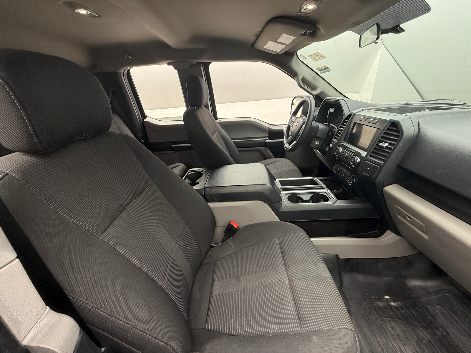 Thumbnail: 2018 Ford Econoline - 2