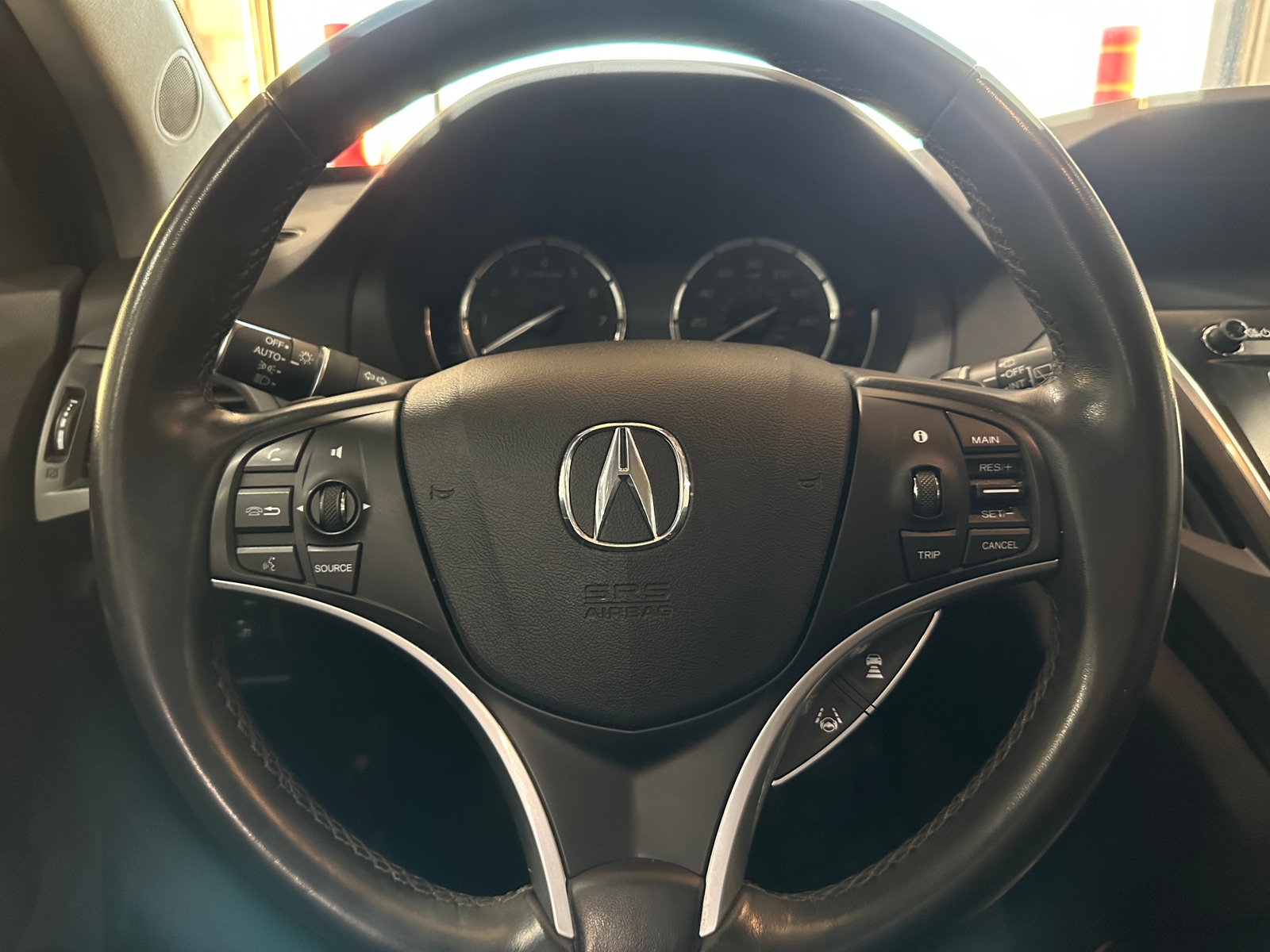 Thumbnail: 2020 Acura MDX - 4