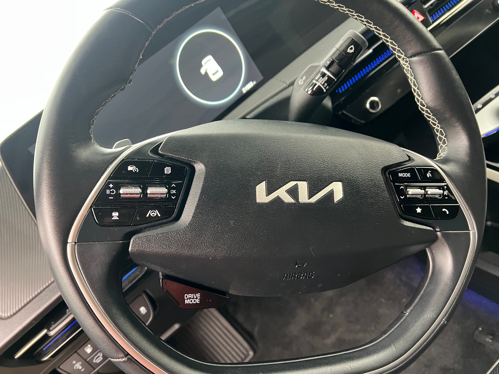 Thumbnail: 2024 Kia EV6 - 4