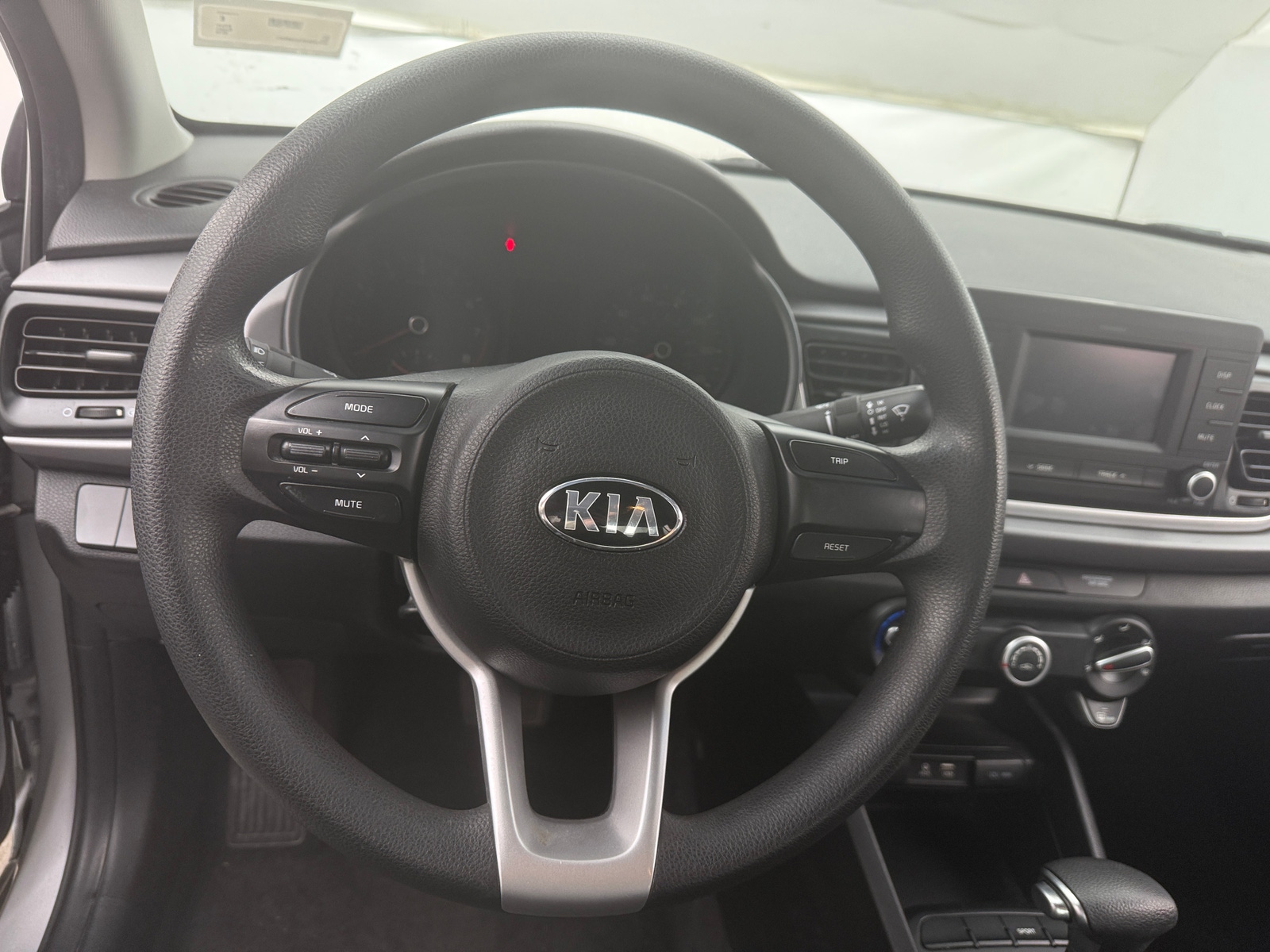 Thumbnail: 2018 Kia Rio - 5