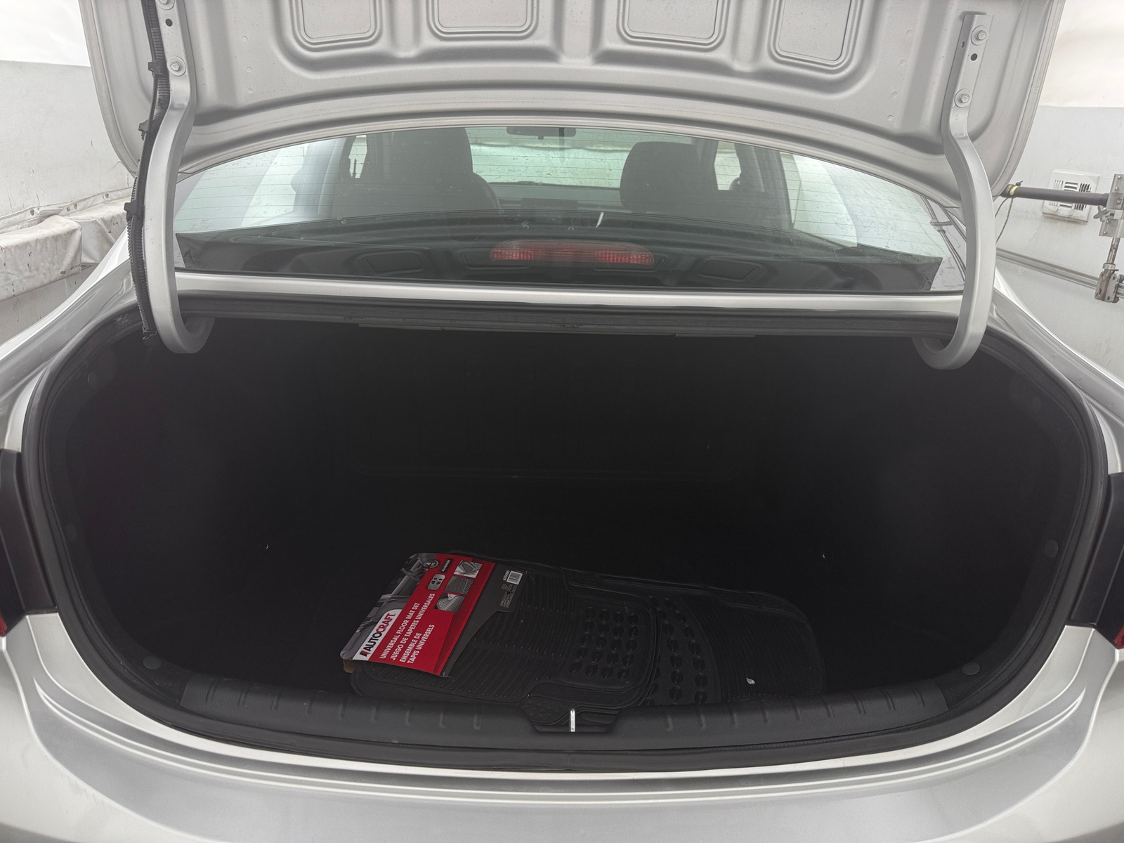 Thumbnail: 2018 Kia Rio - 7