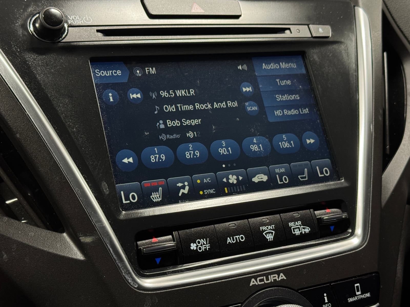 Thumbnail: 2020 Acura MDX - 4