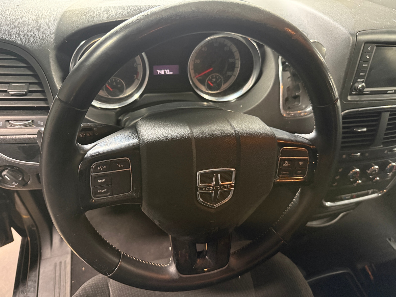Thumbnail: 2019 Dodge Grand Caravan - 5