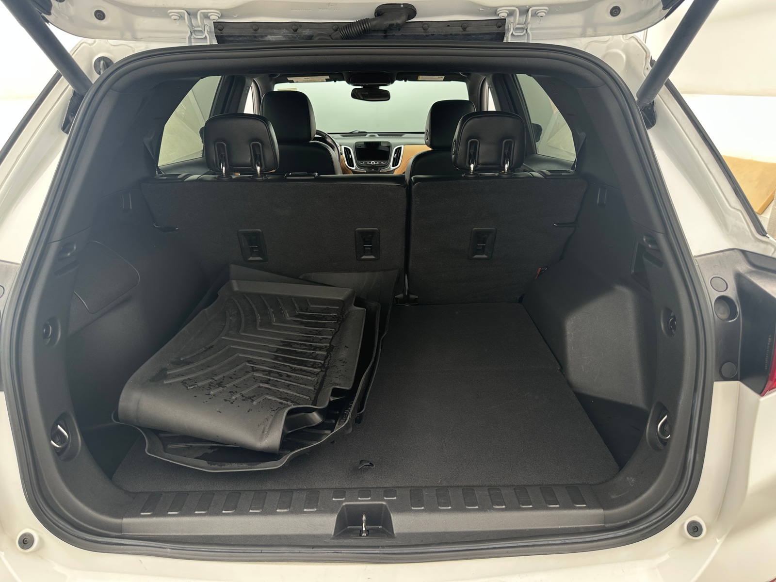 Thumbnail: 2020 Chevrolet Equinox - 6