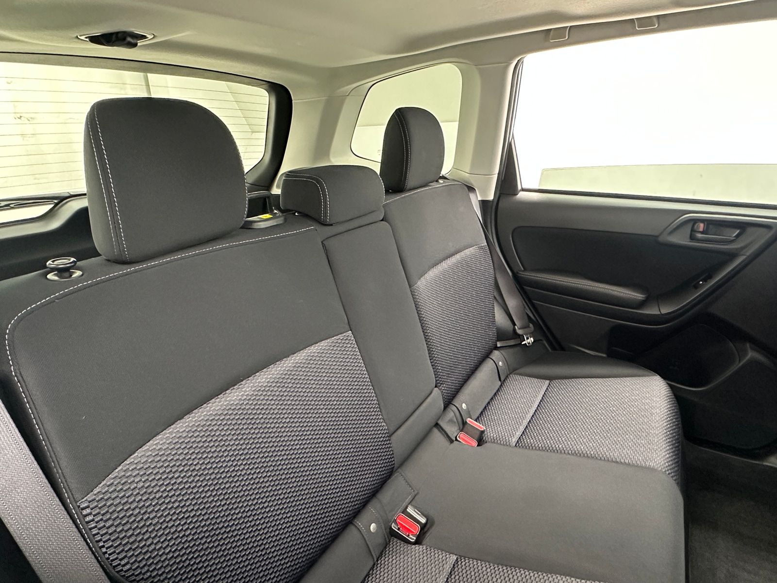 Thumbnail: 2016 Subaru Forester - 6