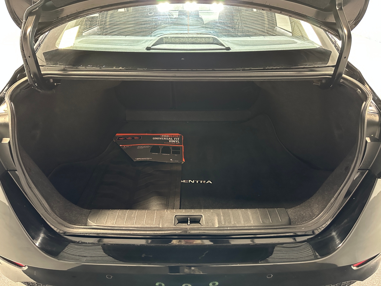 Thumbnail: 2023 Nissan Sentra - 7