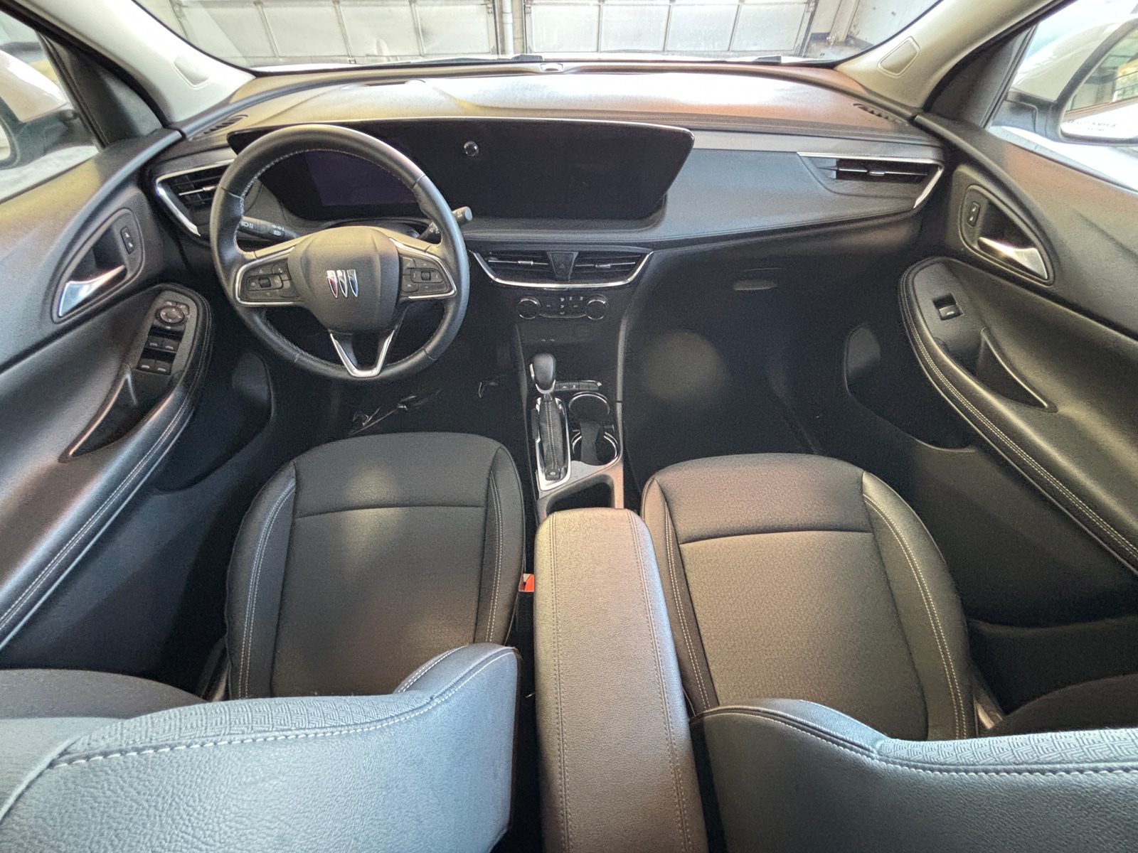 Thumbnail: 2025 Buick Encore GX - 3