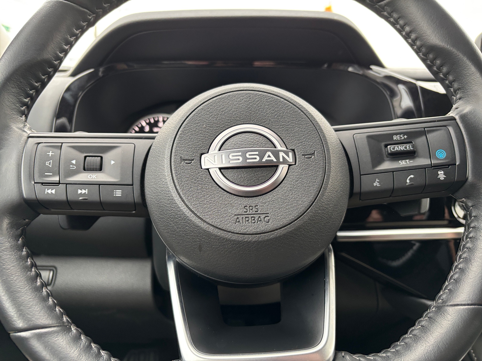 Thumbnail: 2025 Nissan Pathfinder - 5