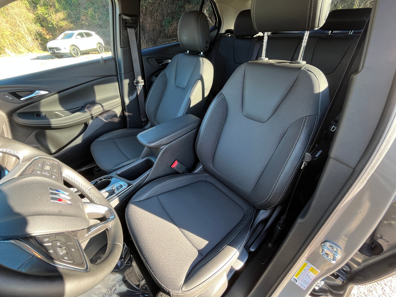 Thumbnail: 2025 Buick Encore GX - 2