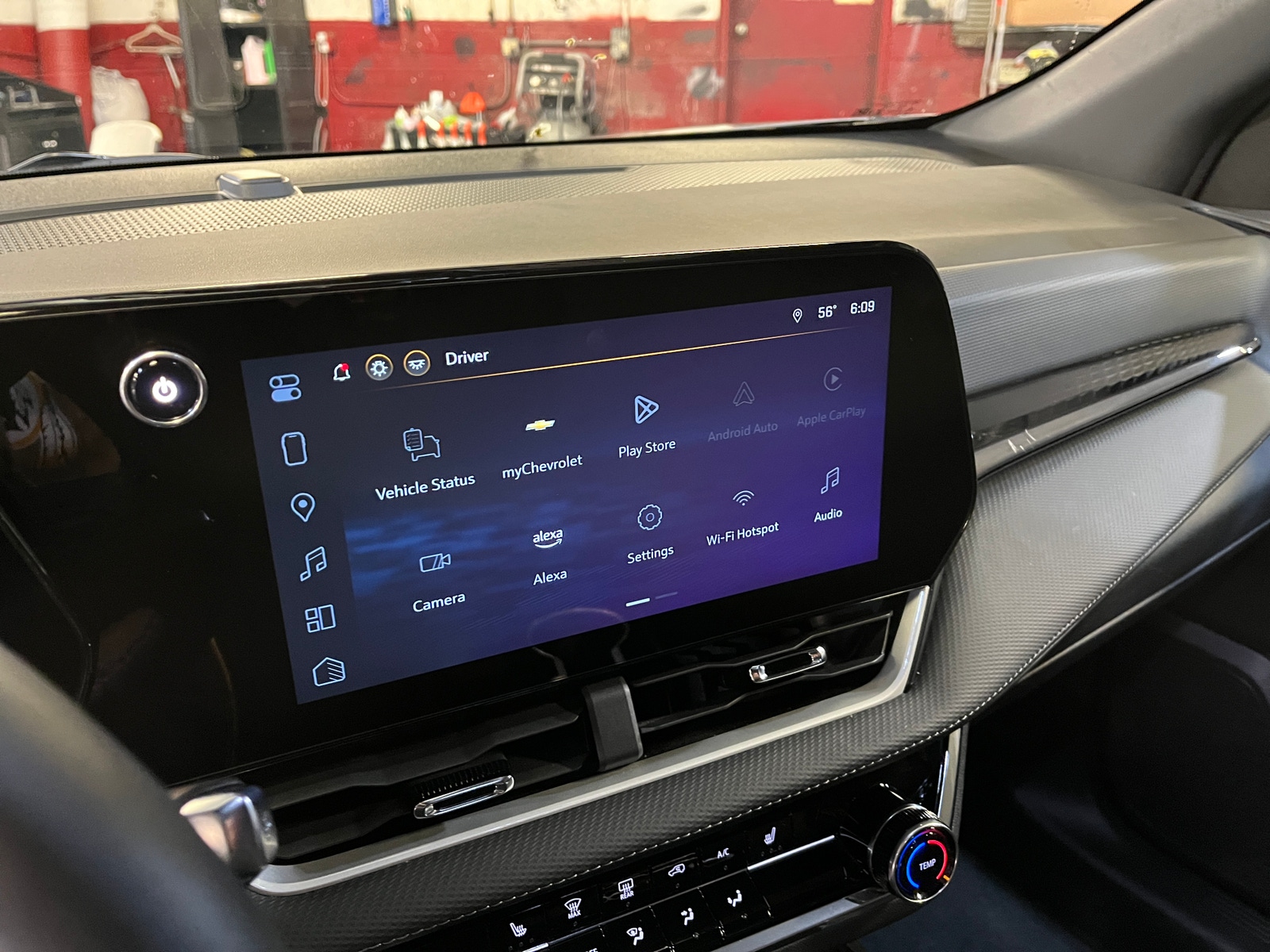 Thumbnail: 2025 Chevrolet Equinox - 4