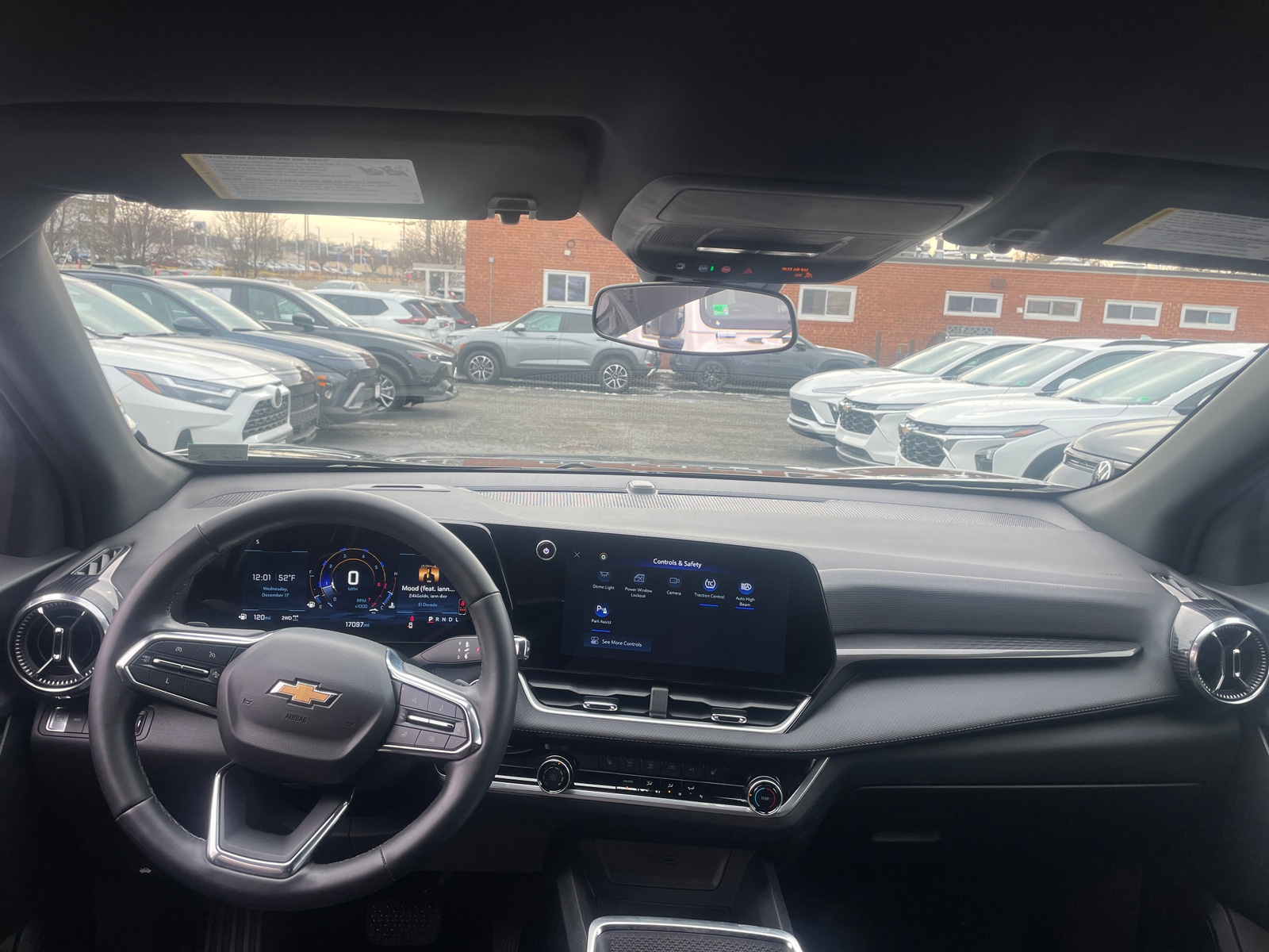 Thumbnail: 2025 Chevrolet Equinox - 3