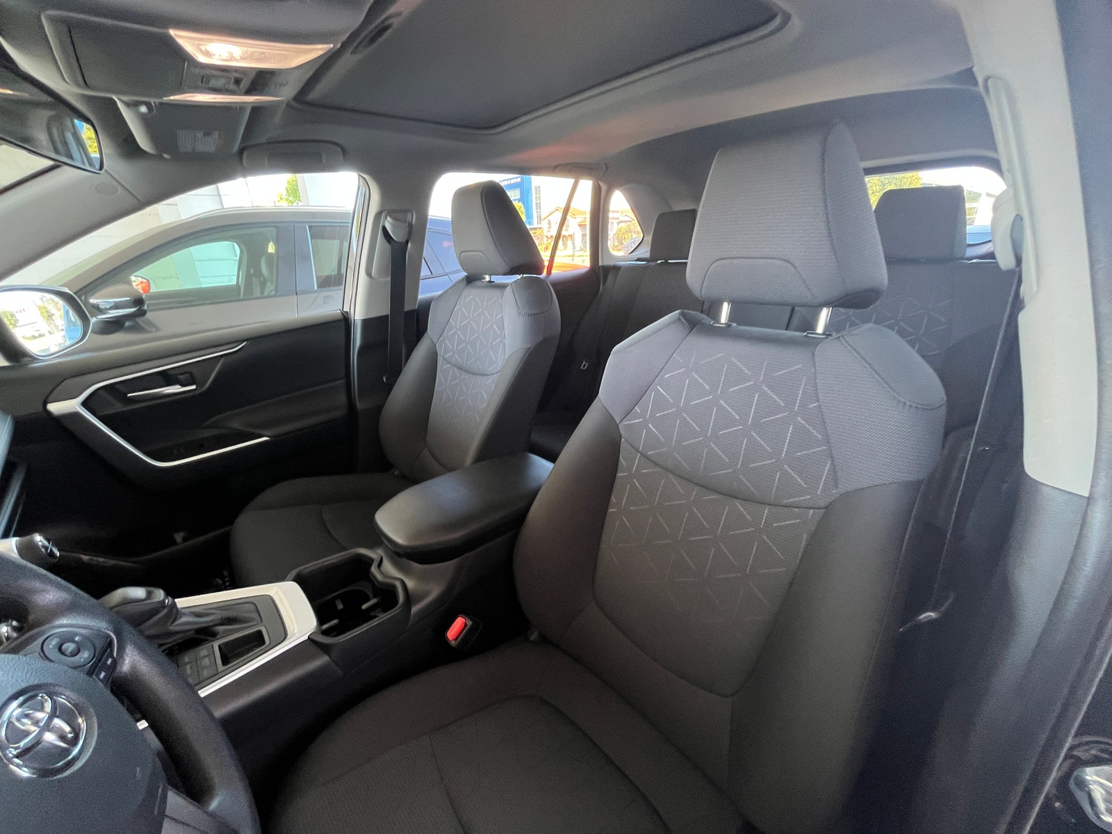 Thumbnail: 2025 Toyota RAV4 - 2