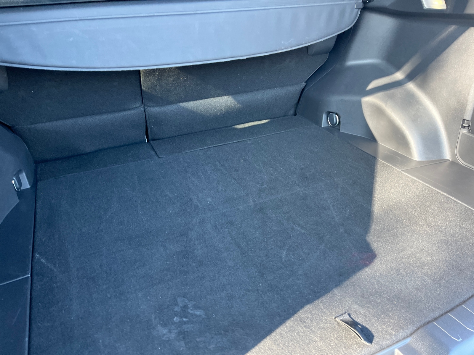 Thumbnail: 2025 Toyota RAV4 - 6