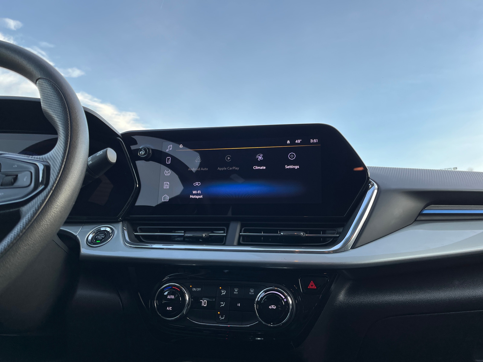 Thumbnail: 2025 Chevrolet Trax - 4