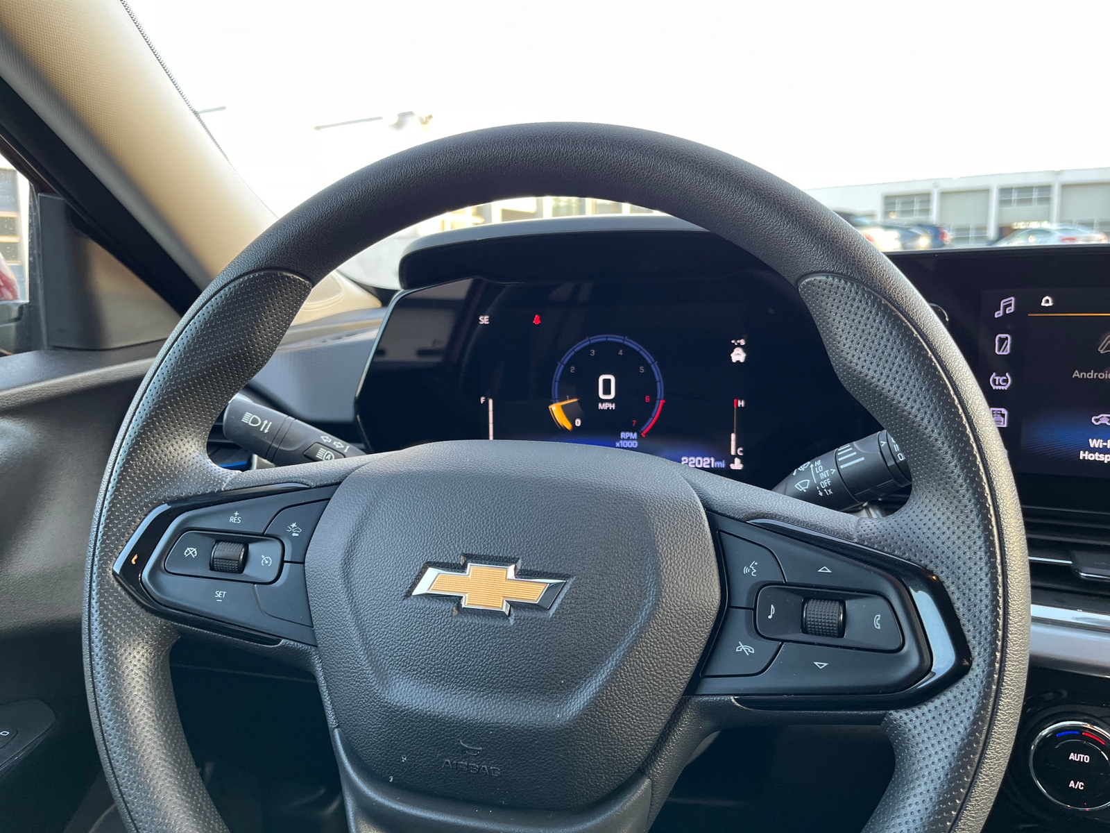 Thumbnail: 2025 Chevrolet Trax - 5