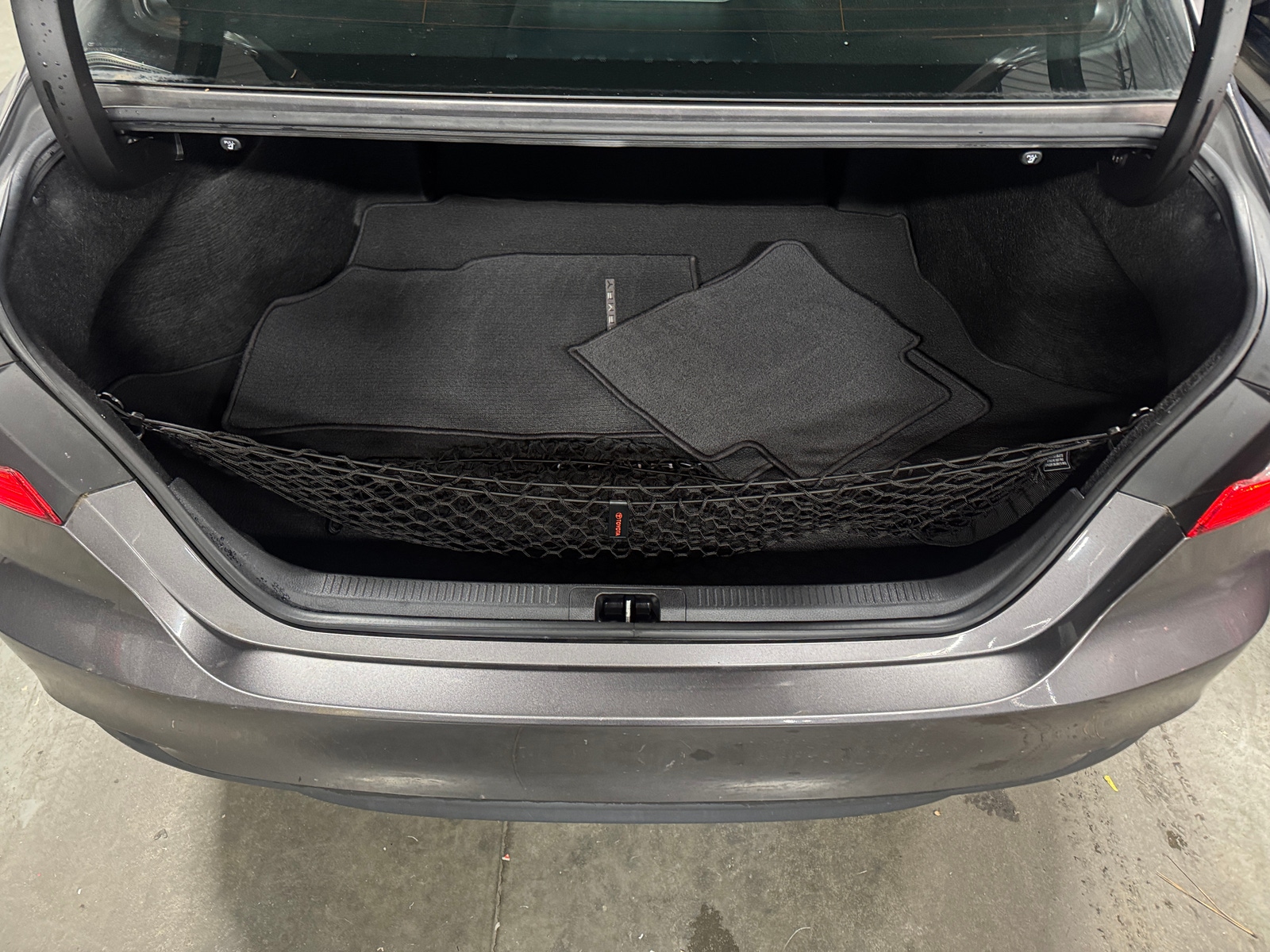 Thumbnail: 2019 Toyota Camry - 7