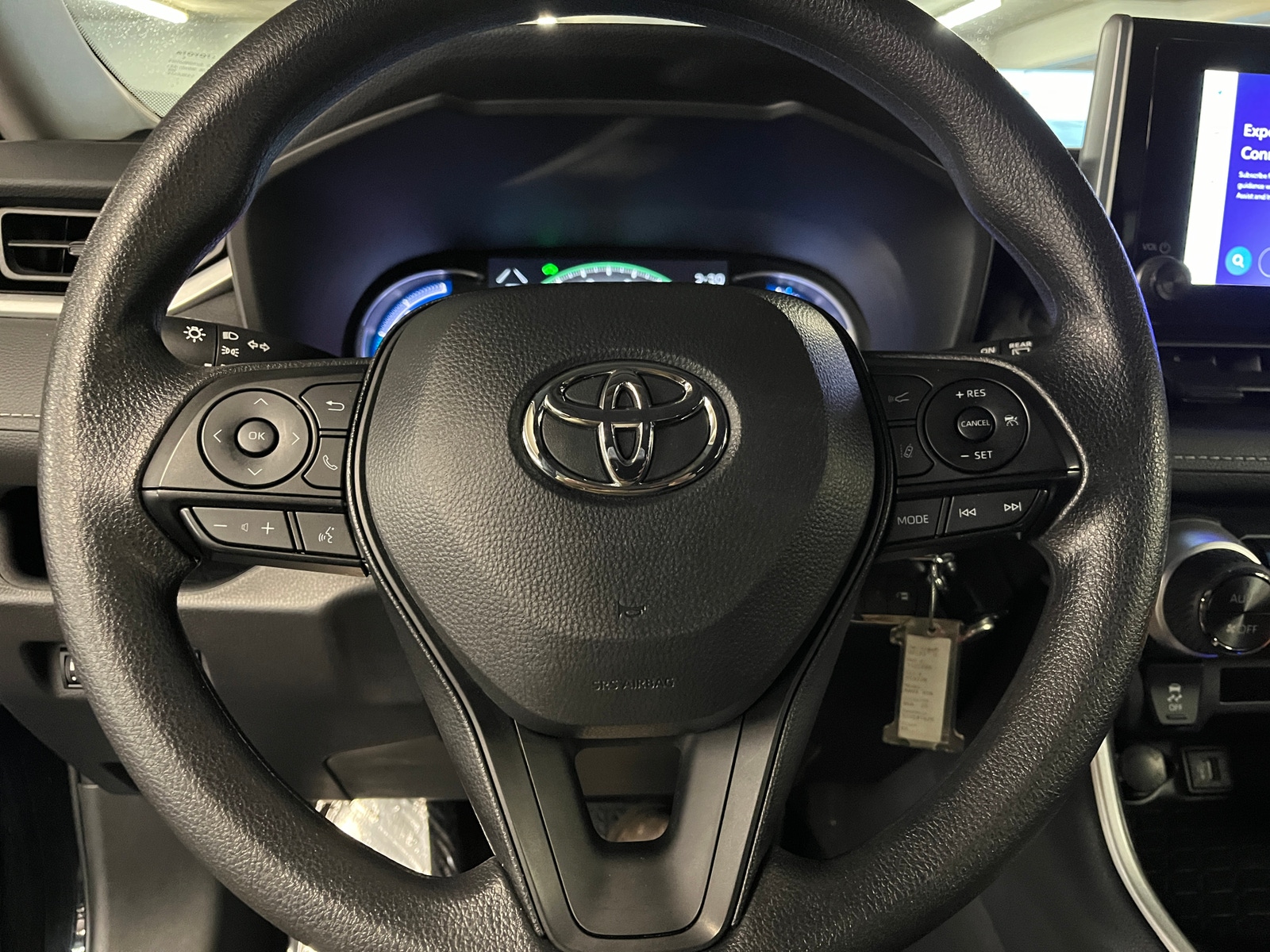 Thumbnail: 2025 Toyota RAV4 - 5