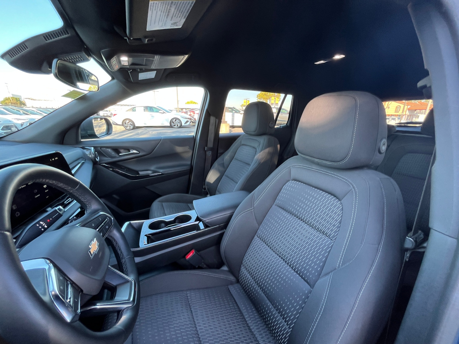 Thumbnail: 2025 Chevrolet Equinox - 2