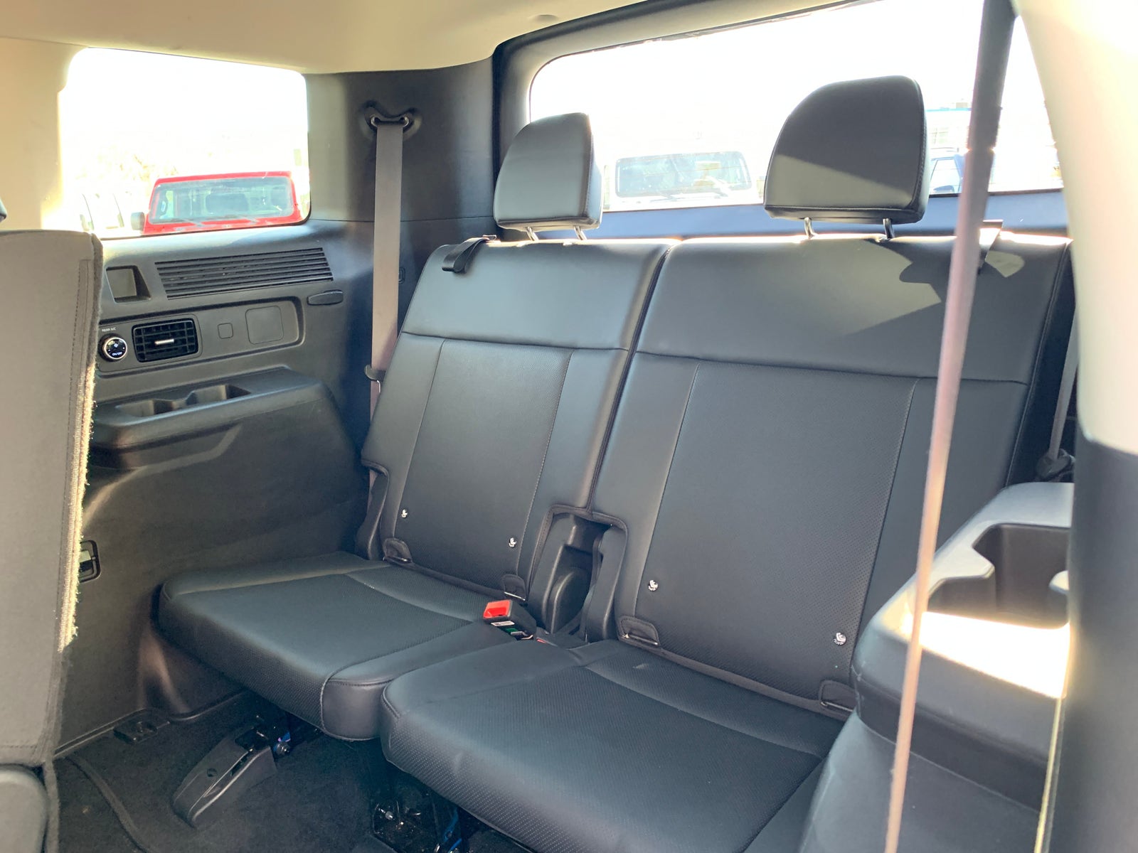 Thumbnail: 2025 Hyundai Santa Fe - 6