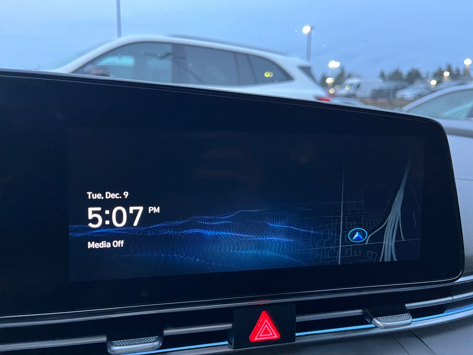 Thumbnail: 2025 Hyundai Elantra - 4