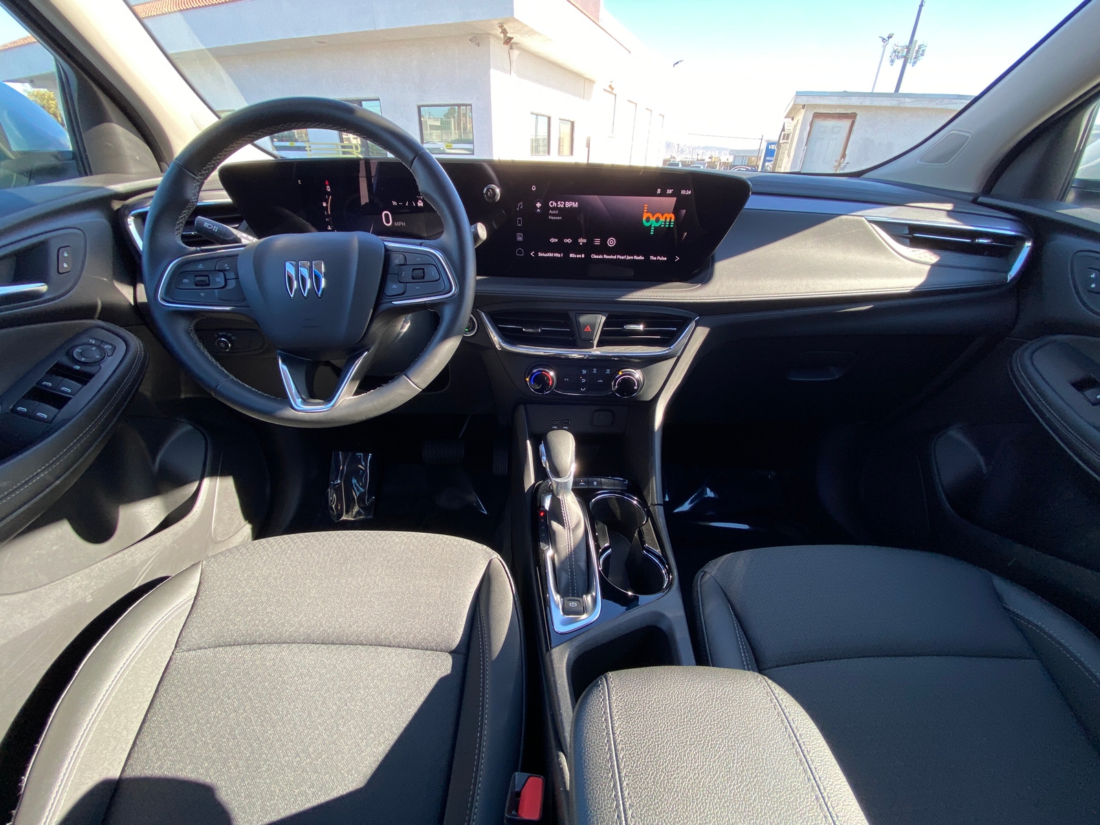 Thumbnail: 2025 Buick Encore GX - 3