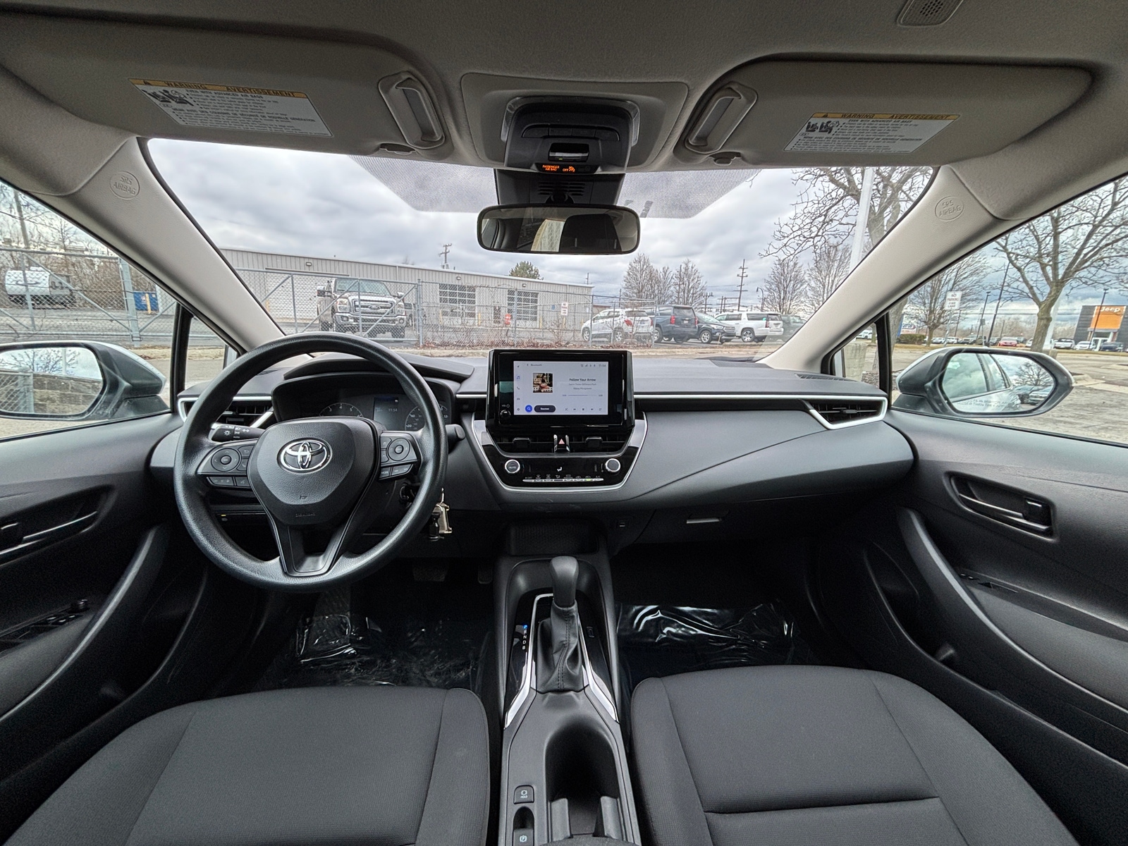 Thumbnail: 2025 Toyota Corolla - 3