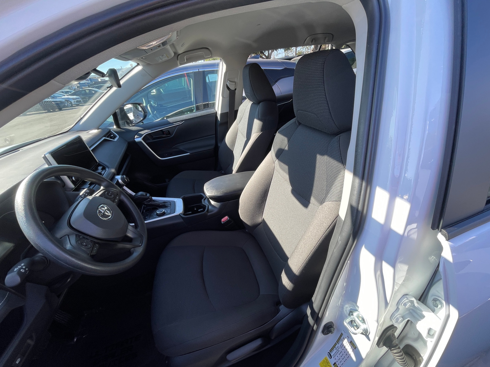 Thumbnail: 2025 Toyota RAV4 - 2