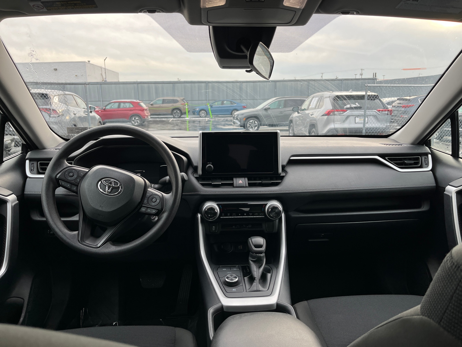 Thumbnail: 2025 Toyota RAV4 - 3